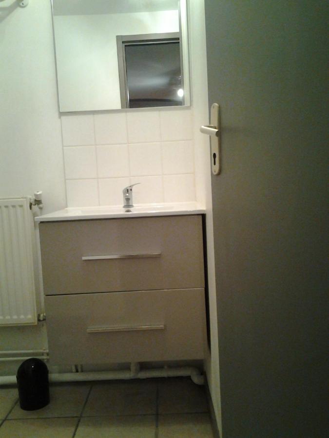 Appartement T3 Tout Confort En Duplex A 20Mn A Pied Du Centre-Ville Avec Tv Et Wifi La Rochelle  Exterior photo